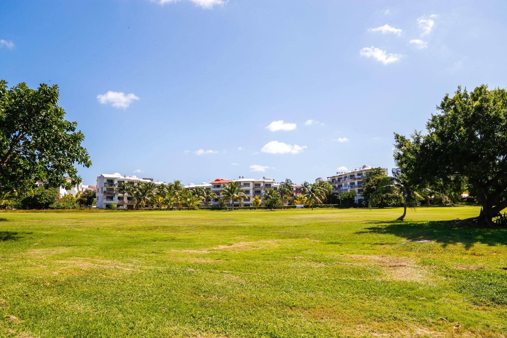 Hostel Natura Cancun Exterior photo